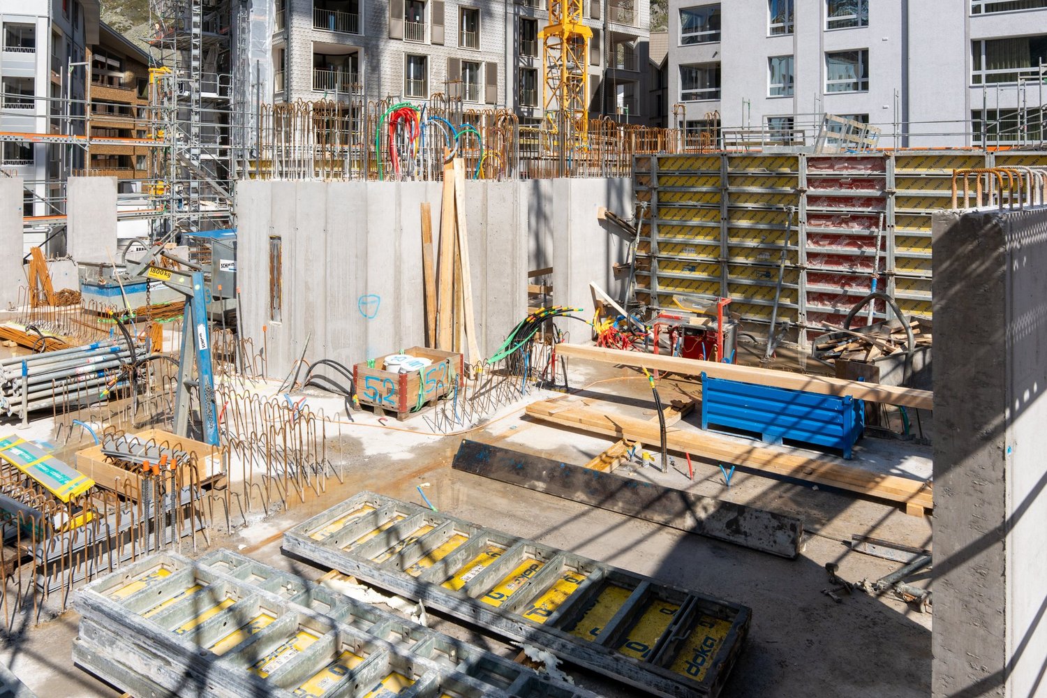 Rohbau des Apartmenthauses LaForet in Andermatt