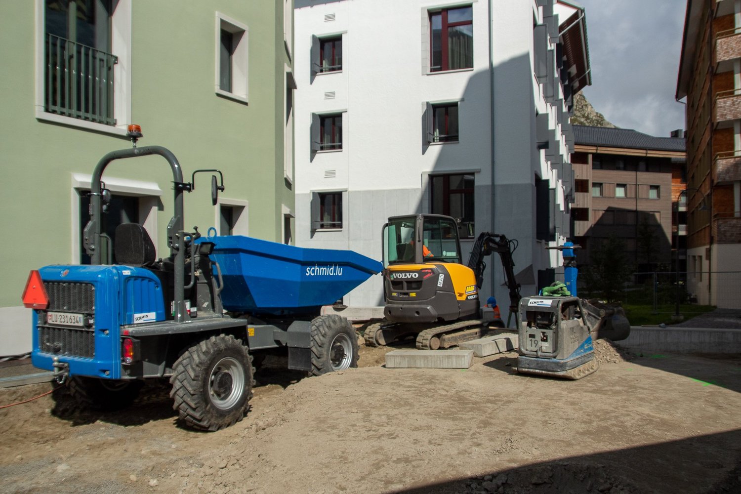 Schmid Projekt Andermatt Ressort Reuss Umgebung Baustelle (1)