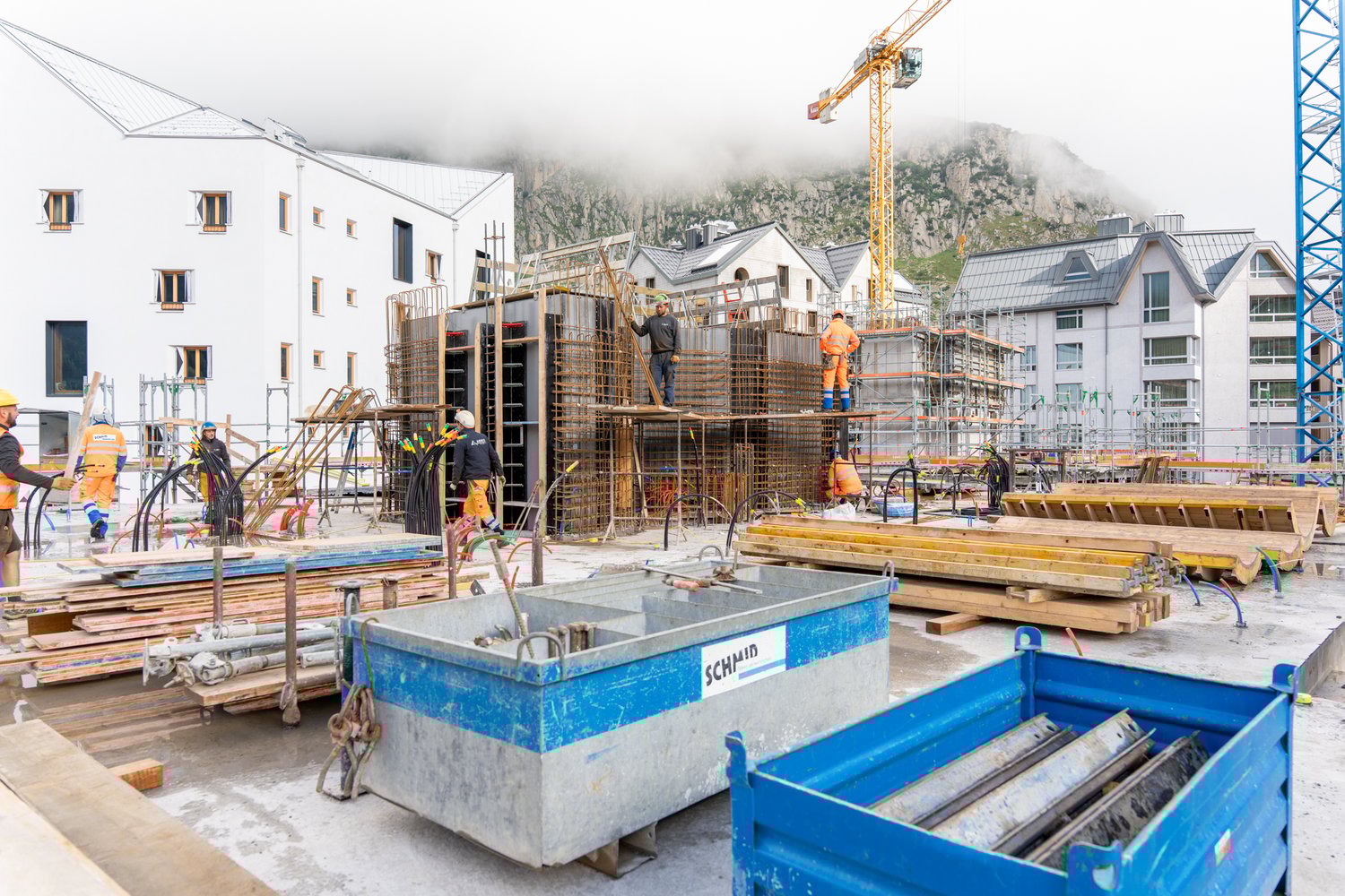 Rohbau des Apartmenthauses Tova