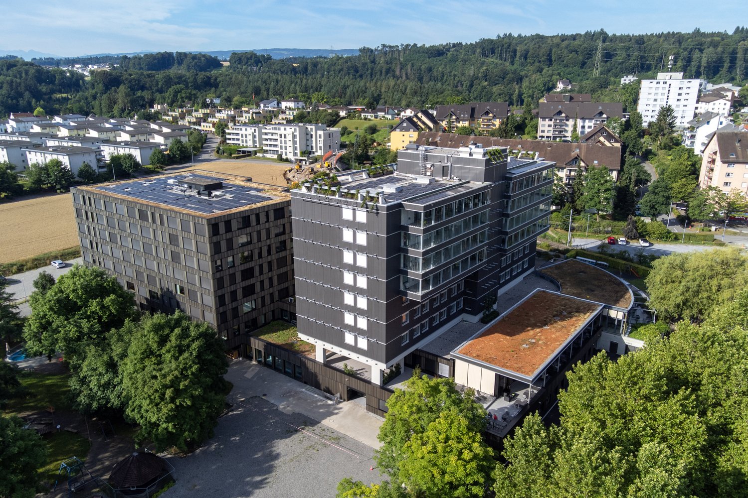Drohenaufnahme Haus Allegra in Bremgarten