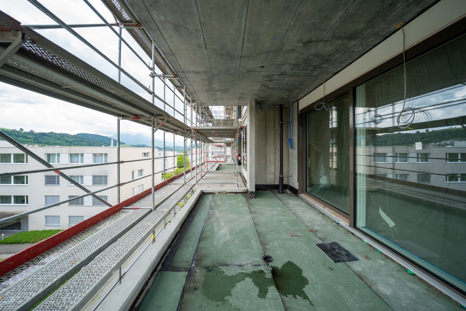 Balkon des MFH Nielsenstrasse 16 Buchrain