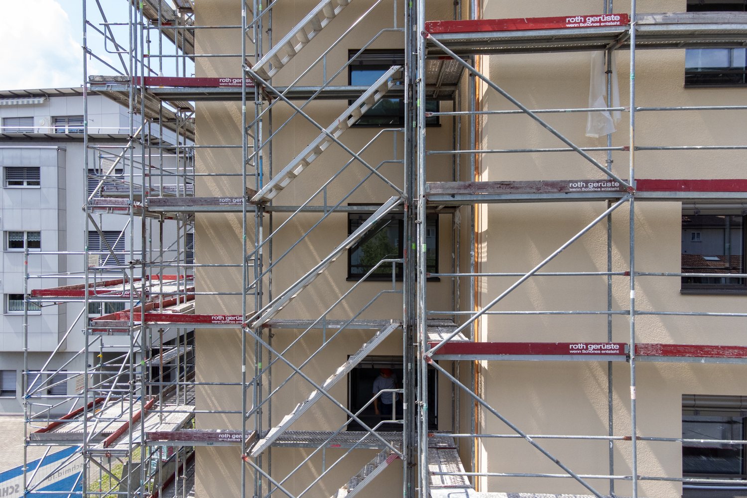 Fassade des MFH Gartenweg in Ebikon